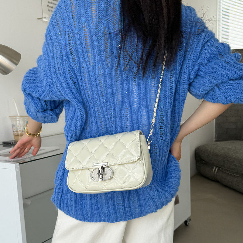 小金球链条小方包小香风真皮手机包高档锁扣纯牛皮单肩斜挎小包包