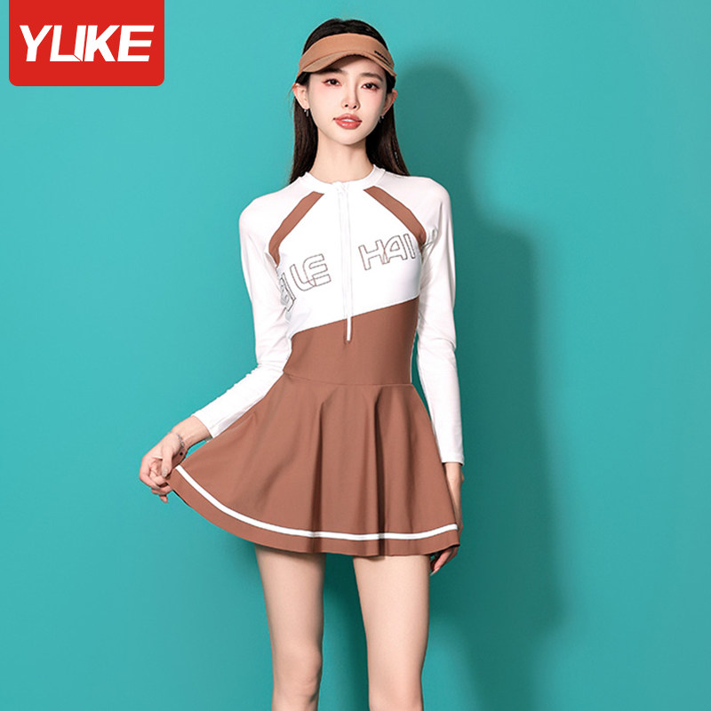 Đồ bơi nữ 2024 đồ bơi một mảnh dài tay cao cấp mới cỡ lớn mm che bụng áo tắm suối nước nóng bảo thủ áo tắm một mảnh đẹp bộ đồ tắm nữ