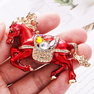 本命年生肖马钥匙扣新中式镶钻画油立体马属相小红马车钥匙包挂件