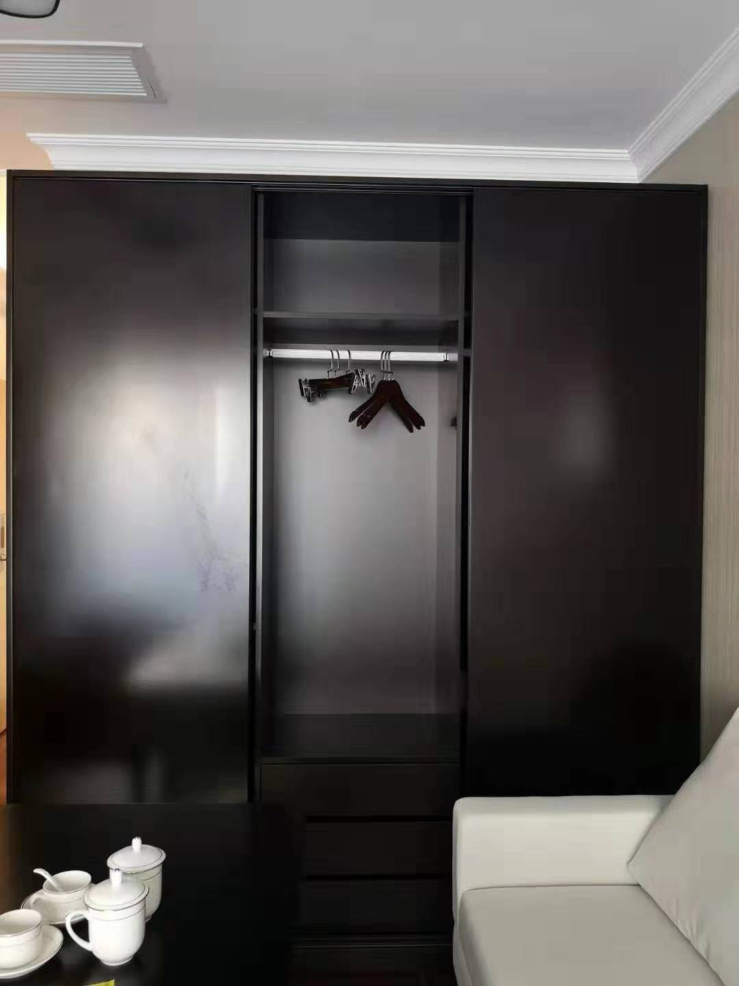 移门烤漆卧室板式家具