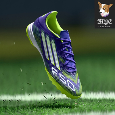 阿迪达斯碎钉运动训练足球鞋