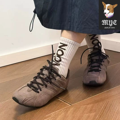 阿迪达斯Adidas GHOST SPRINT 舒适轻盈耐磨低帮休闲运动鞋HQ9304