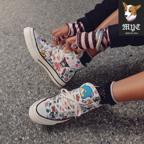 匡威Converse All Star x Hello Kitty联名卡通印花帆布鞋A17696C