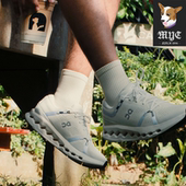 3WF10103334 舒适透气低帮短跑跑步休闲鞋 On昂跑 Cloudsurfer