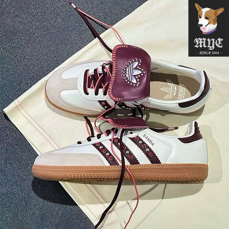 阿迪达斯Adidas民族风德训鞋