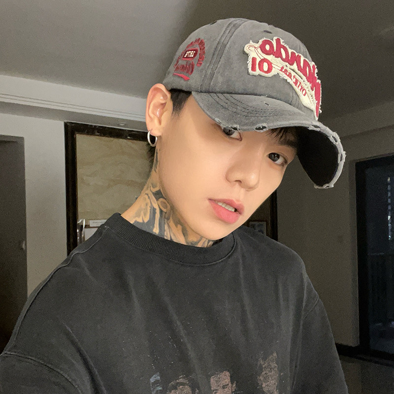 美式复古破洞男棒球帽显脸小图片