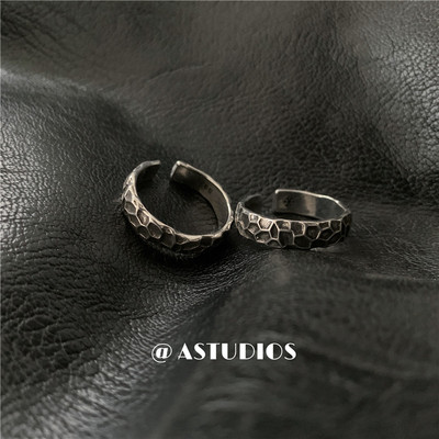 银色锤纹可调节大小做旧戒指