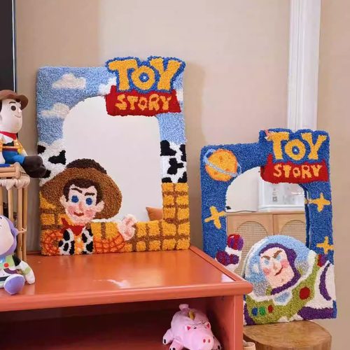 胡迪巴斯光年生日礼物挂饰