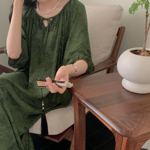 2025新款 复古花纹少女休闲宽松睡衣女春秋款 甜美气质居家睡裙显瘦