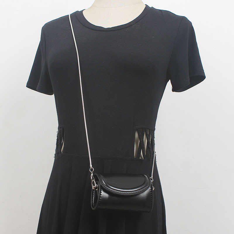 今年流行迷你小包包2023新款高级感质感小众设计链条手机包女斜挎