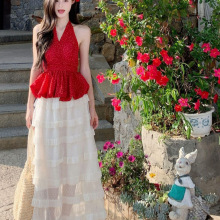 赫本风法式绝美单穿上衣设计感小众纯欲红色波点挂脖衬衫女2025夏