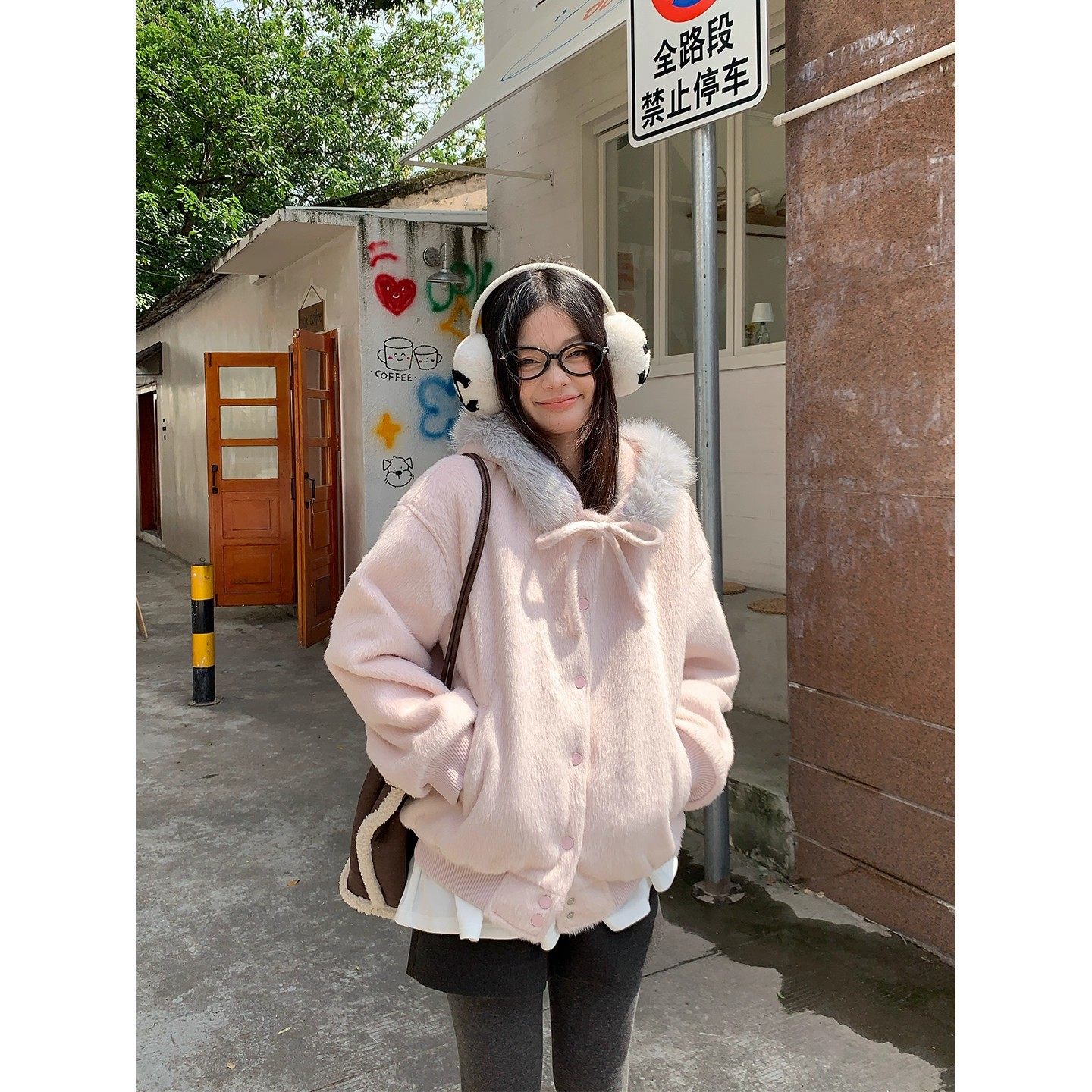 蝴蝶结绑带粉色甜美气质大毛领
