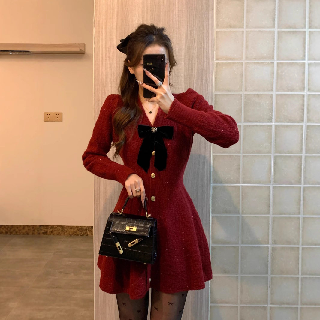法式红色针织小香风订婚连衣裙