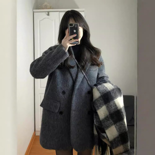 大衣女款2025新款秋冬高级感小个子灰色羊毛呢子加厚短款西装外套