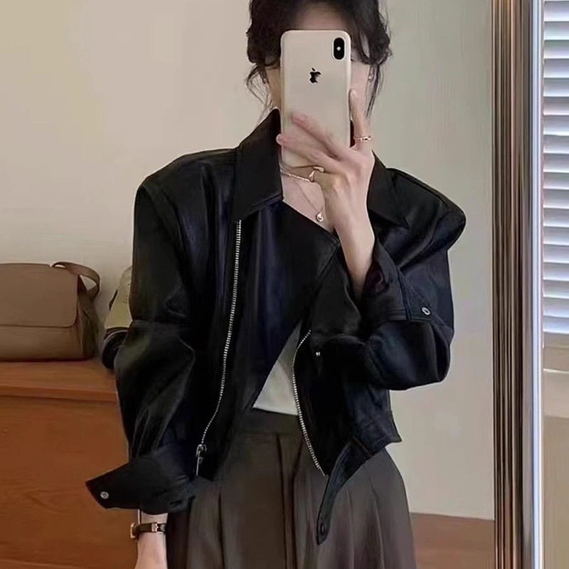 黑色短款皮衣外套女春装