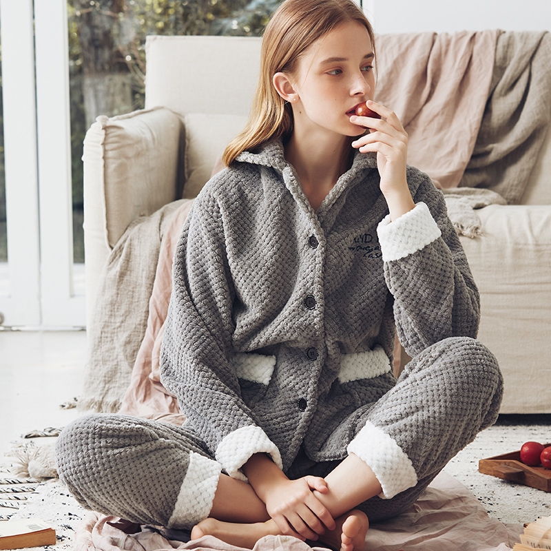 冬季珊瑚绒睡衣女士加厚法兰绒