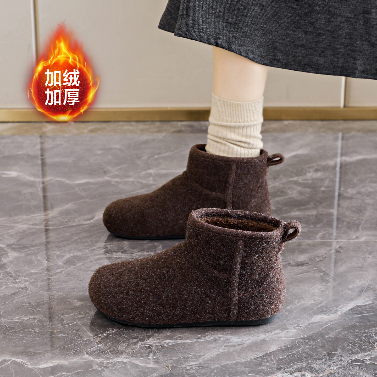 时尚皮毛一体雪地靴女轻便平底