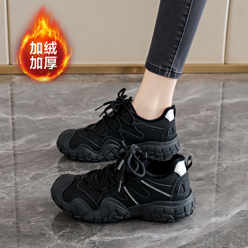 黑色加绒登山运动鞋女皮面防水
