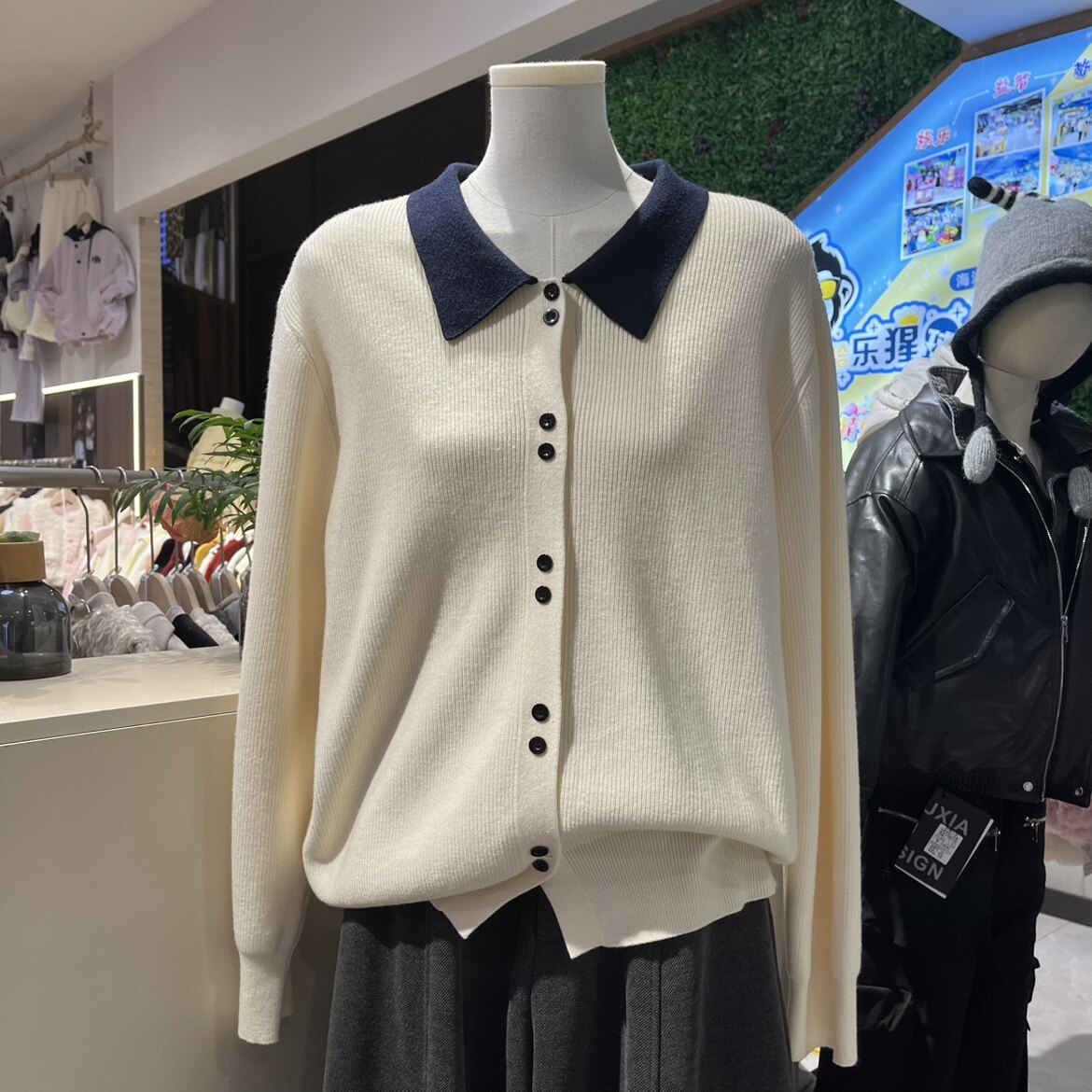 大码胖MM假两件宽松针织衫设计感百搭显瘦翻领毛衣外套上衣秋冬女