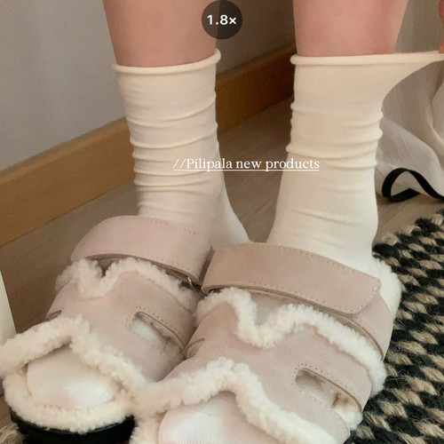 “低饱和灰紫调”奶白浅灰色中筒堆堆卷卷边袜子女纯棉百搭勃肯鞋