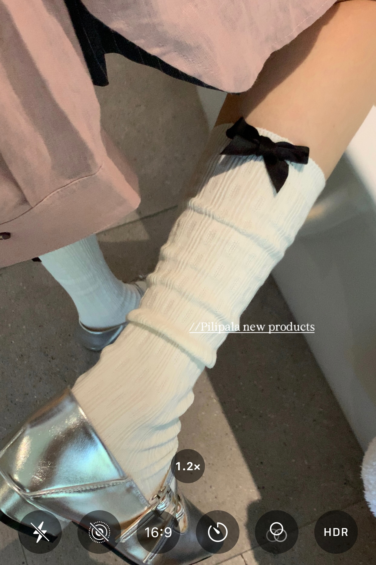 “泡泡蝴蝶结小腿袜”黑白色袜子女中长筒纯棉甜美少女风韩系穿搭