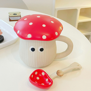 红蘑菇杯子女生日礼物小众简约可爱水杯高级感创意带盖咖啡陶瓷杯
