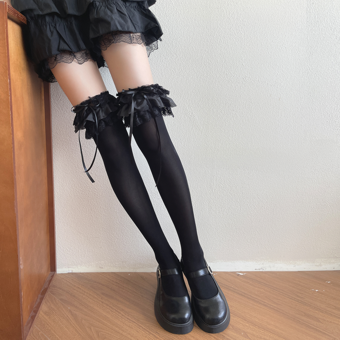 袜贵人蕾丝多层花边蝴蝶结天鹅绒薄款少女灰色天鹅绒过膝大腿袜女