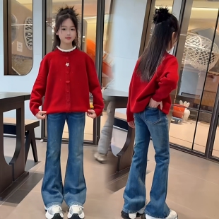 新年红色喜庆女童超好看本命年毛衣设计感烫钻复古牛仔喇叭裤套装