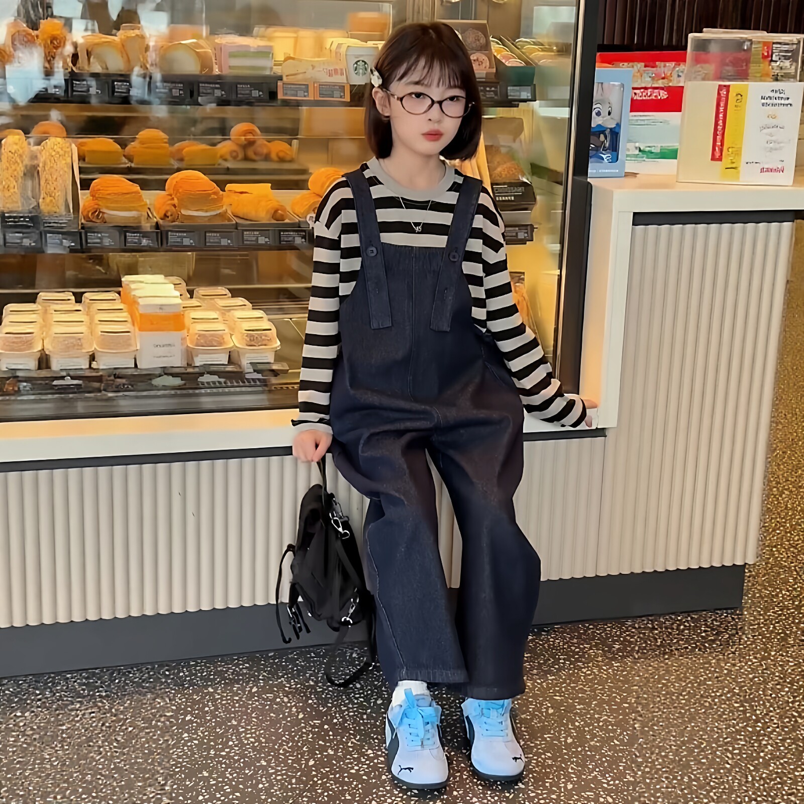 女童条纹圆领卫衣牛仔背带裤套装