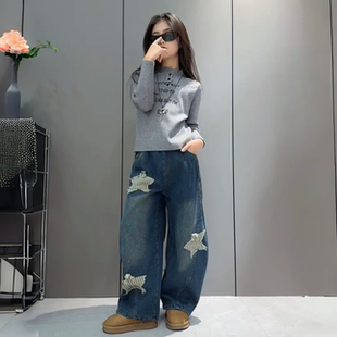 女童甜酷字母修身半高领针织衫设计感兔耳朵加绒牛仔裤炸街套装潮