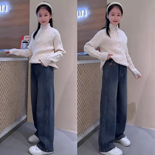 白色半拉链高领毛衣秋冬女童内搭麻花上衣一体绒牛仔阔腿裤套装韩