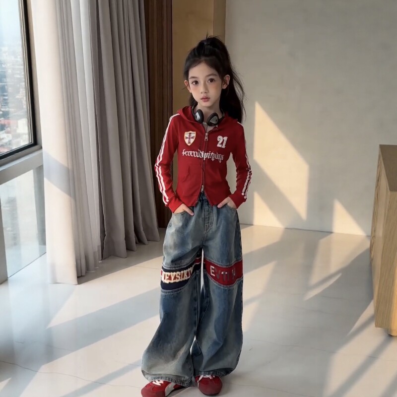 女童拉链连帽外套弯刀裤套装