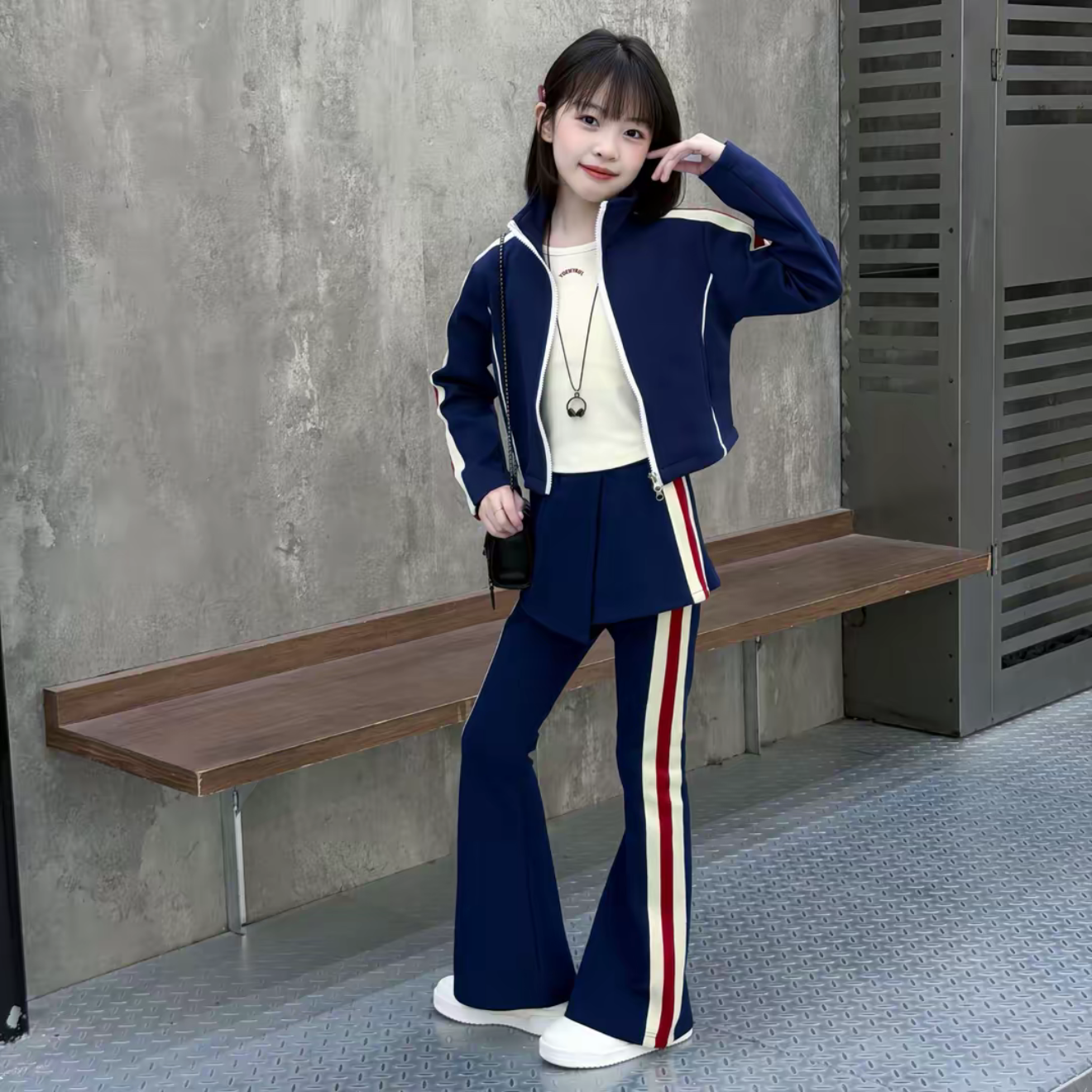 女童拉条假两件喇叭裤套装2026年春秋休闲拉条外套喇叭裤修身运动