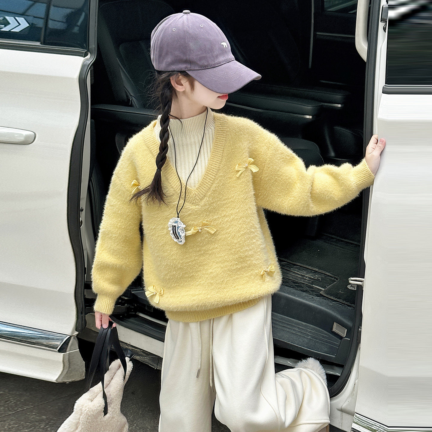女童设计感假两件拼色半高领毛衣