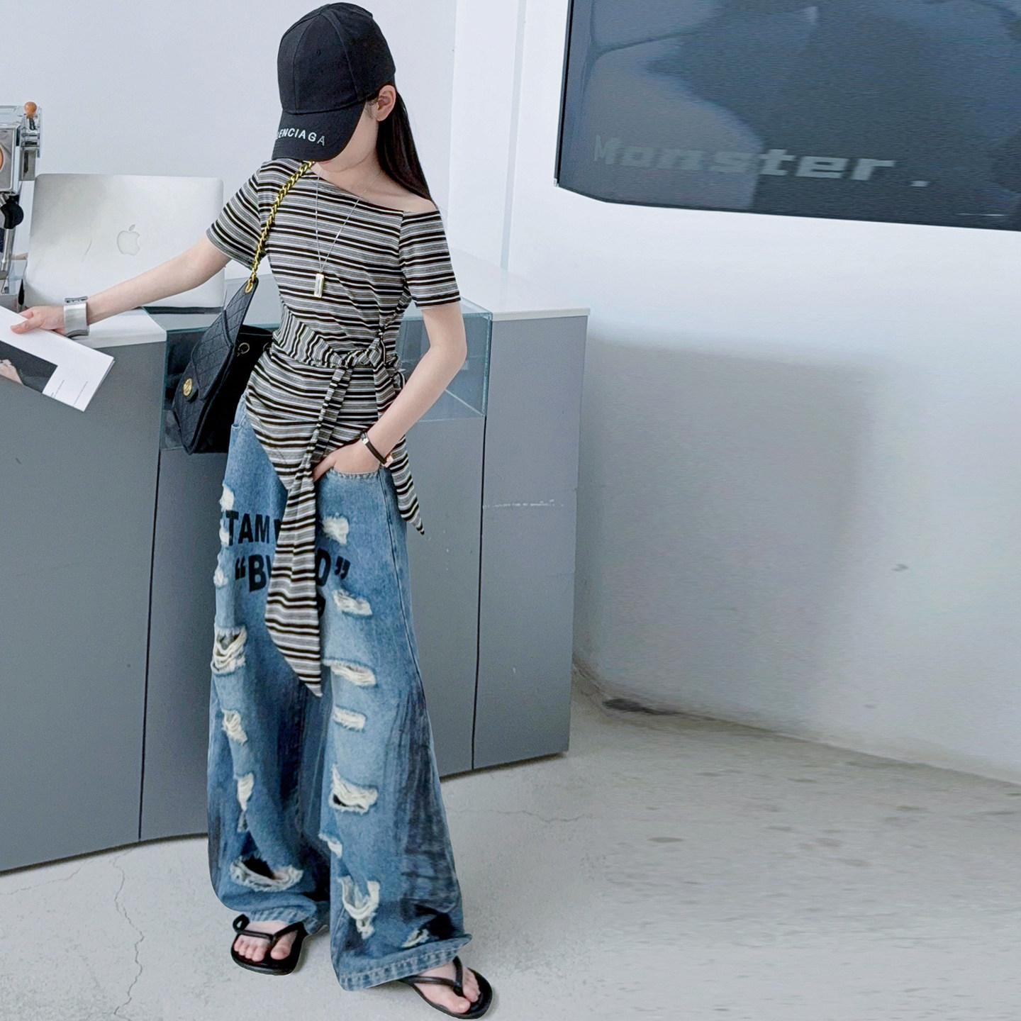 女童条纹露肩短袖字母牛仔裤套装