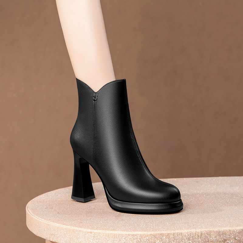 高跟女短靴粗跟圆头侧拉链短筒女士及踝靴秋冬新款加绒牛皮女靴子