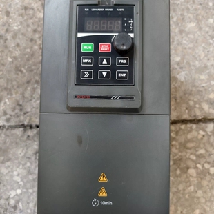 寻《《三晶变频器5.5/7.5KW VM1000B-4T5R5GB