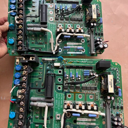 寻《《安川变频器驱动板YPHT31213，600V 50A，一张板