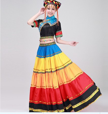 新款彝族七月火把节七彩大摆裙演出服民族舞蹈演出服装彝族大摆裙
