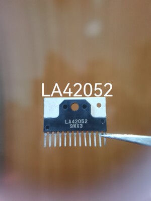 全新原装 伴音功放集成块 LA42052