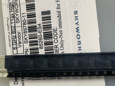 SKY85780-11 SKY85780 封装DFN 射频功放IC芯片 全新原装现货