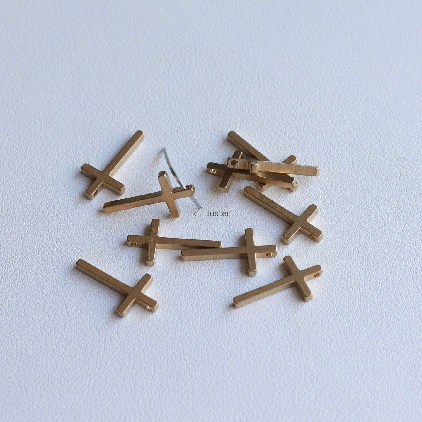 黄铜毛坯12*22mm实心纯铜十字架服饰箱包项链DIY饰品材料配件A