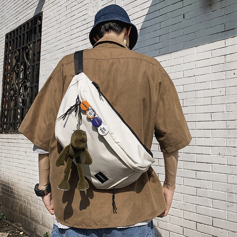 斜挎包男潮牌日系原宿胸包ins潮大容量学生男生包包单肩挎包腰包