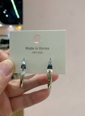 韩国咖金色字母大圈圈耳环女 气质高级感耳圈夸张大气设计感耳饰
