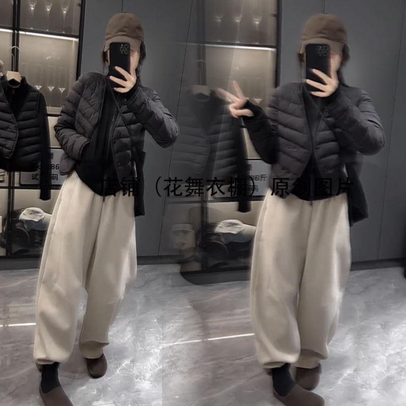欧货时尚爆款减龄保暖套装女2024年新款显瘦卫衣+休闲裤+羽绒棉服图片
