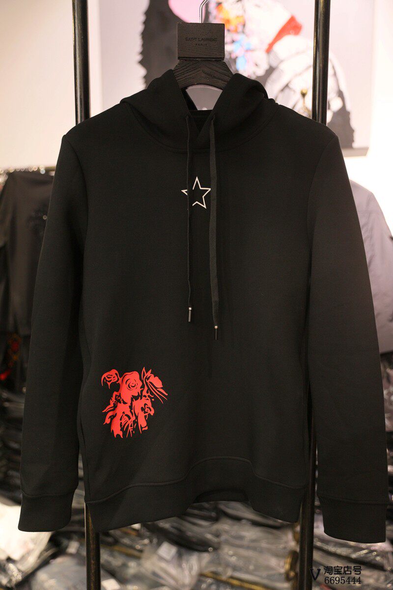 推荐米兰站秋冬新款主流潮款黑色选加厚套头连帽修身个性卫衣男