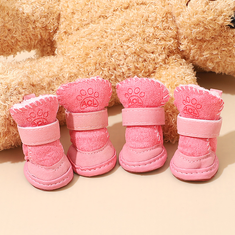 小狗鞋子泰迪防滑加绒雪地靴比熊雪纳瑞保暖高筒靴博美户外运动鞋