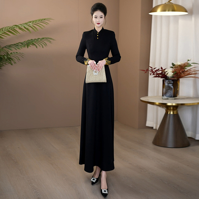 清仓捡漏黑色冬季连衣裙女2025新款加厚气质显瘦高级感超长裙299