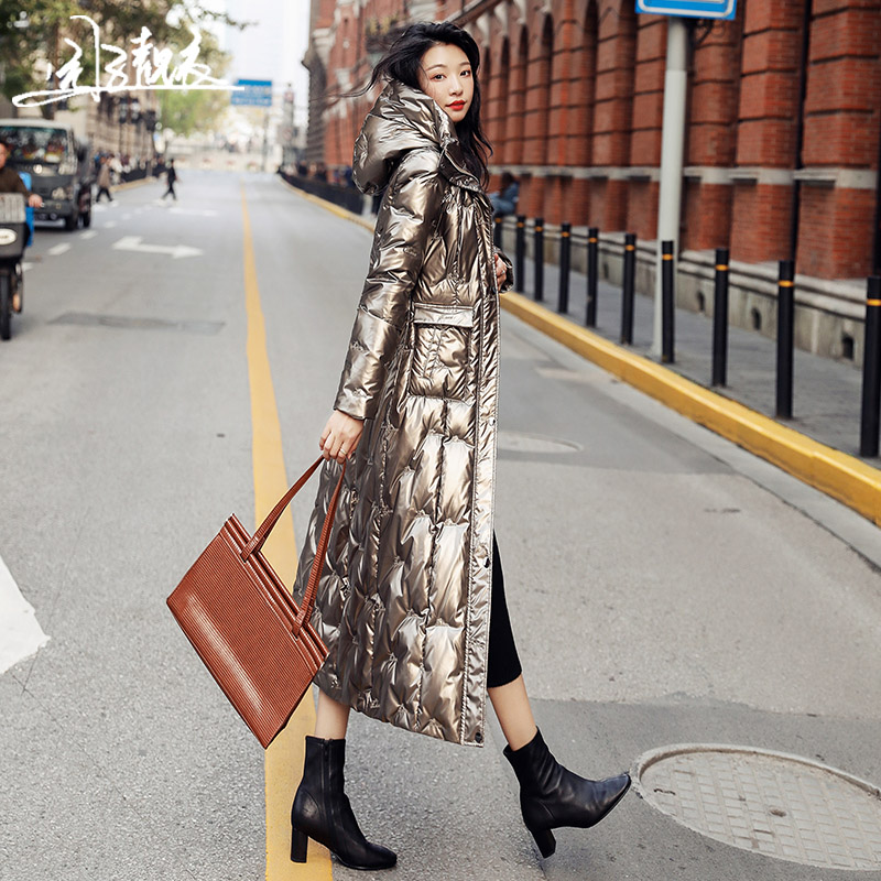 亮面免洗立领过膝中长款羽绒服