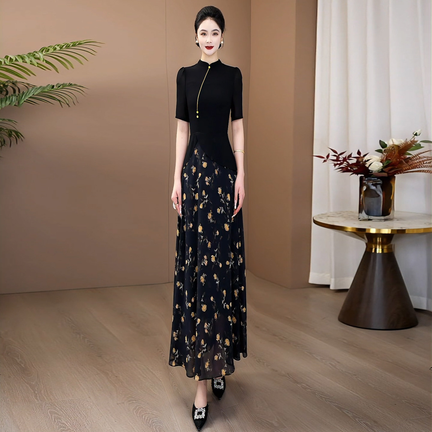 黑色碎花新中式小众不撞款连衣裙女2026新款夏季高级感超长裙470